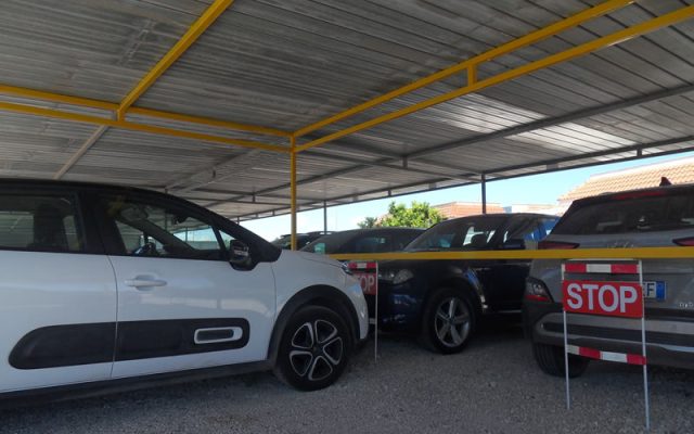 Box auto a Margherita di Savoia